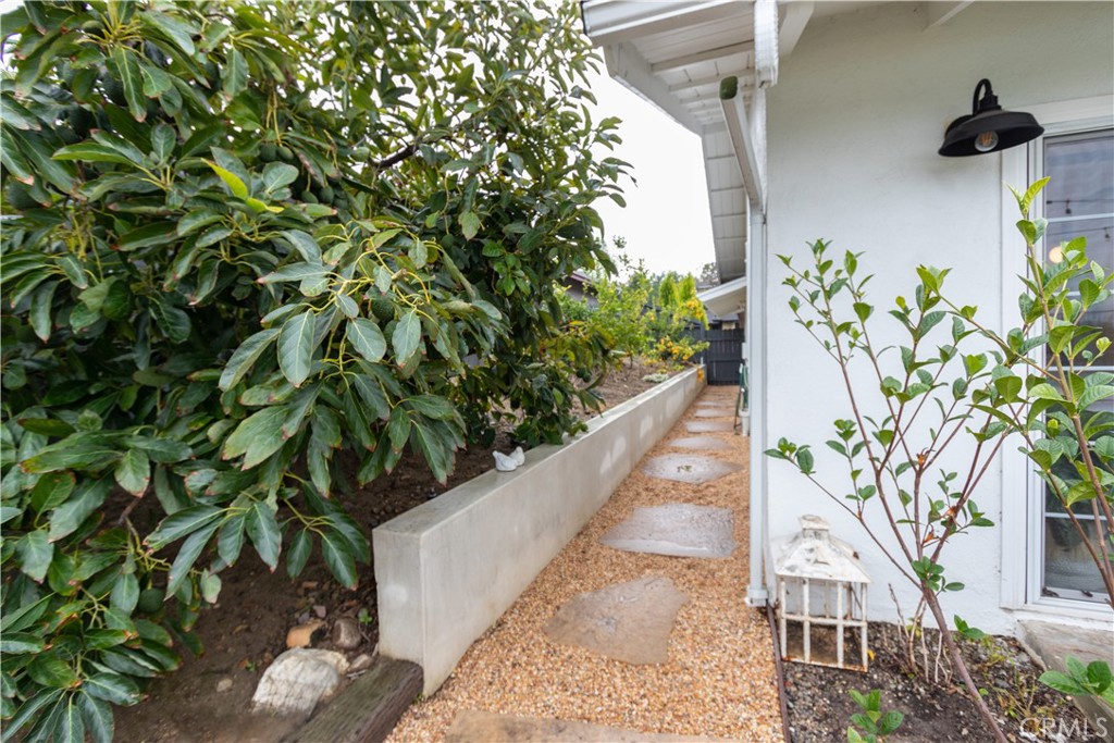 1507 E Sunview Drive