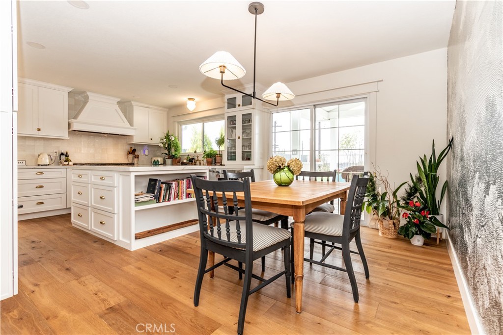 1507 E Sunview Drive