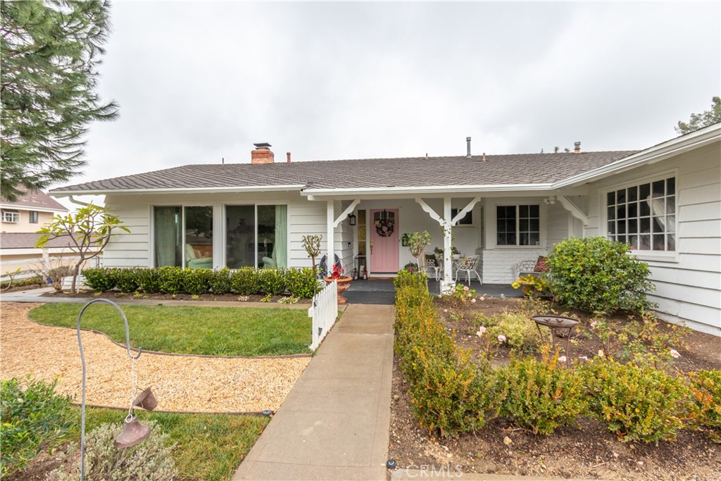 1507 E Sunview Drive