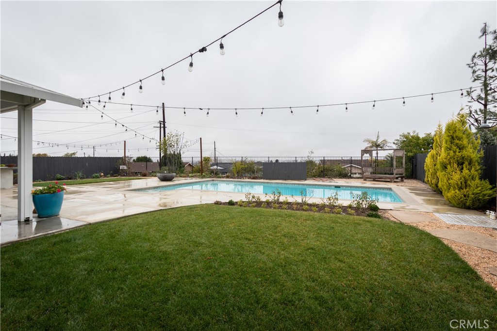 1507 E Sunview Drive