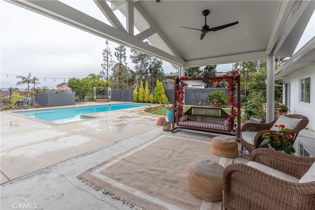 1507 E Sunview Drive