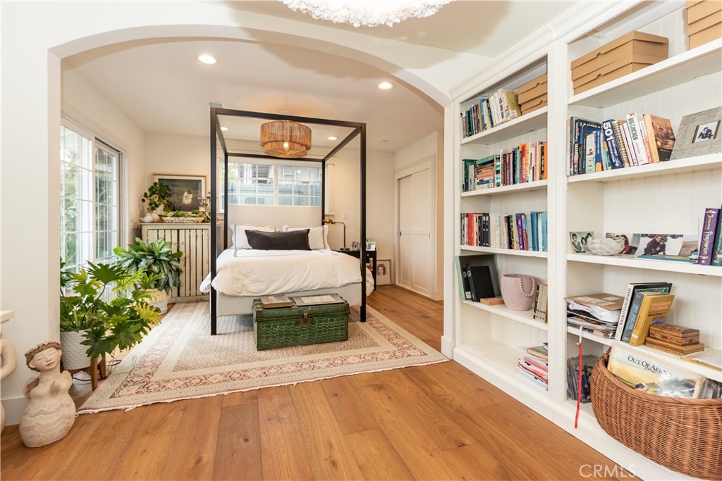 1507 E Sunview Drive