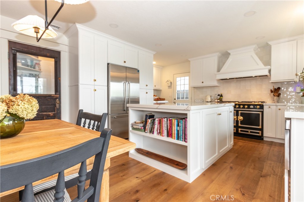 1507 E Sunview Drive