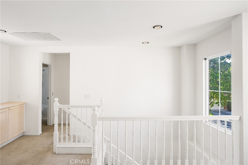 18 Santa Victoria Aisle