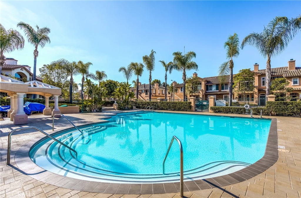 18 Santa Victoria Aisle