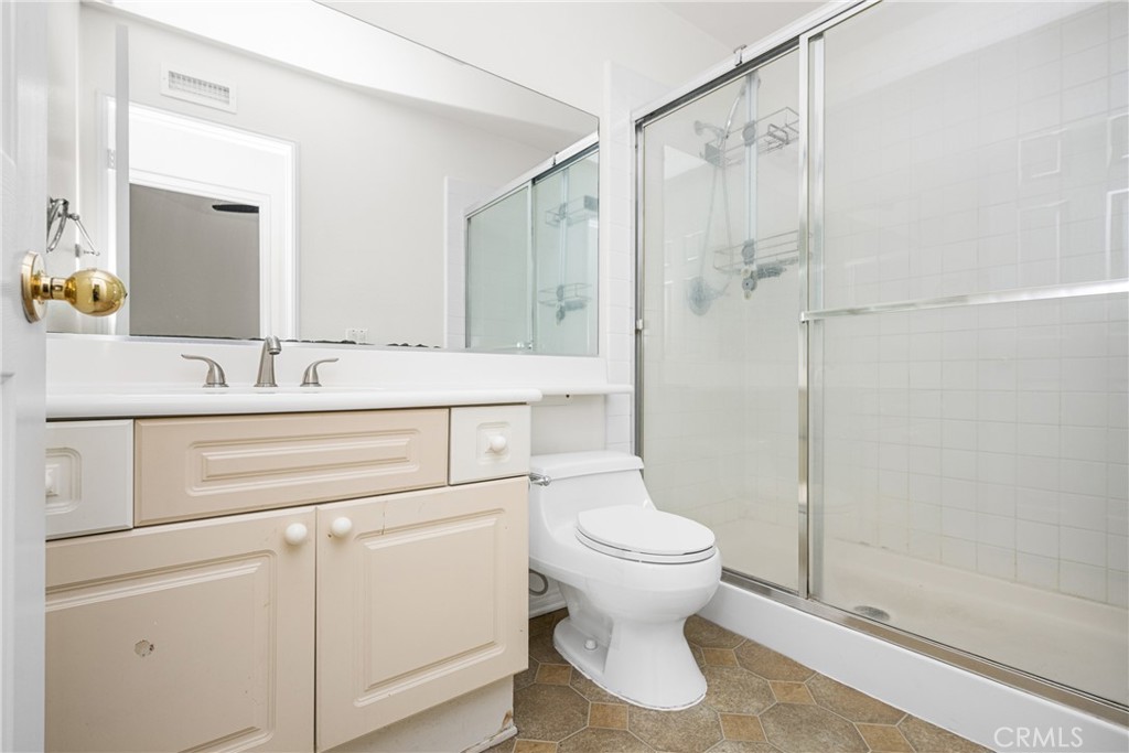 18 Santa Victoria Aisle