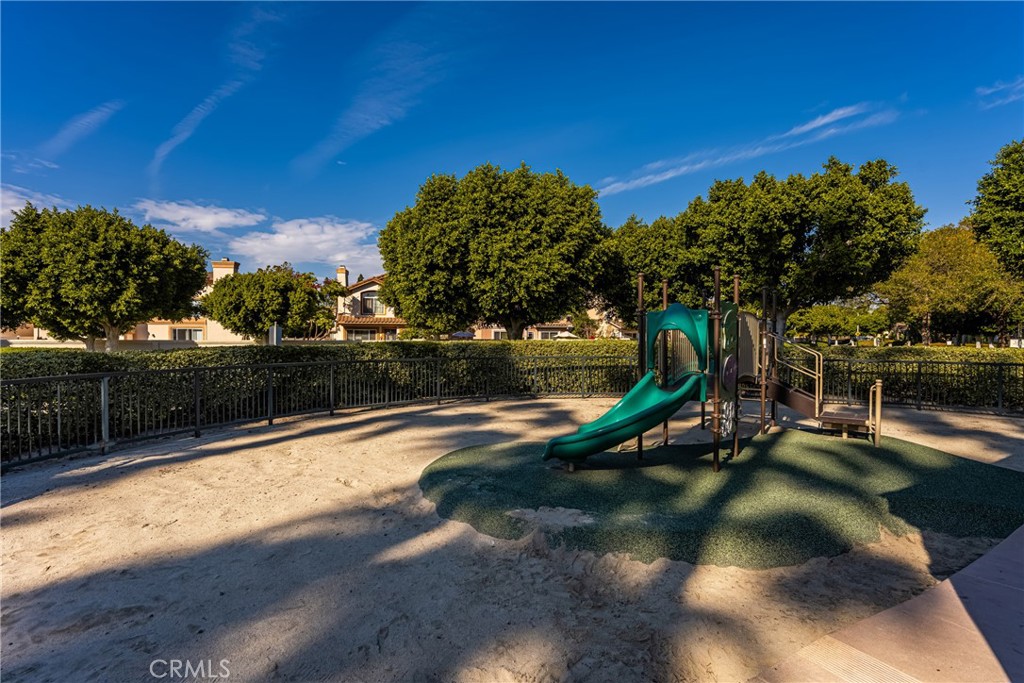 18 Santa Victoria Aisle