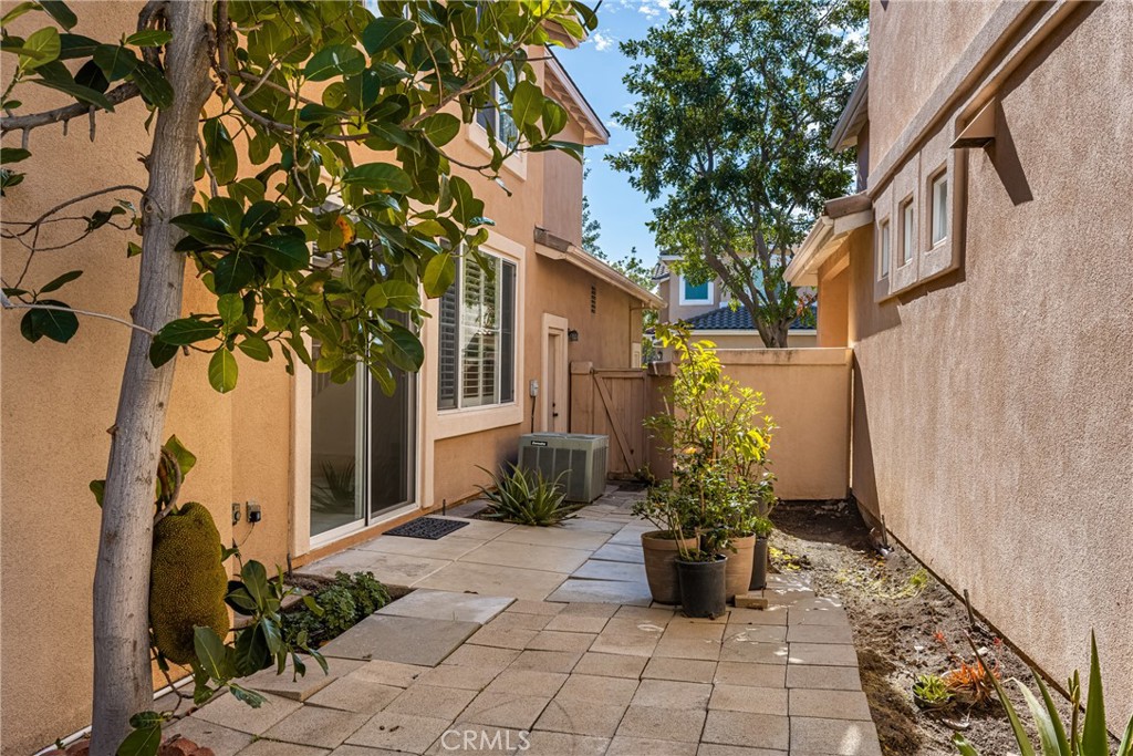 18 Santa Victoria Aisle