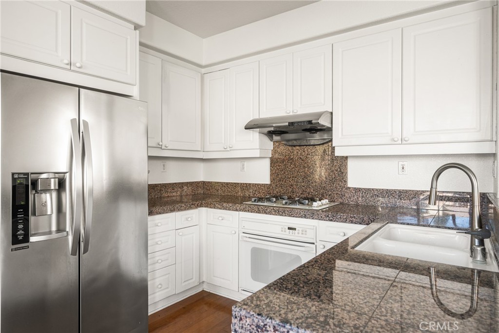 18 Santa Victoria Aisle