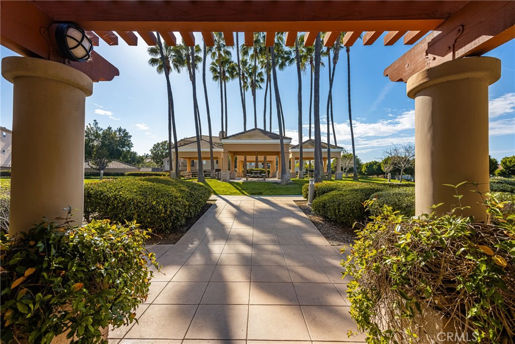 18 Santa Victoria Aisle