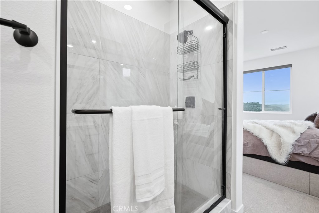 421 Gelding Way