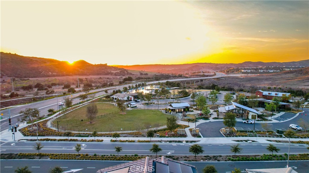 421 Gelding Way