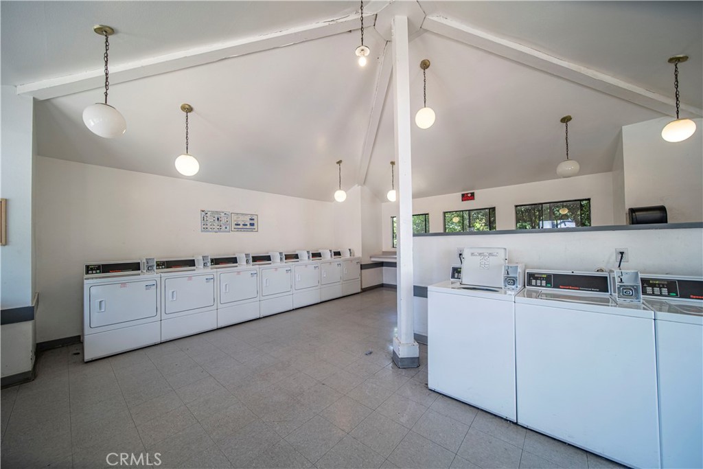 2323 Huntington Street 907