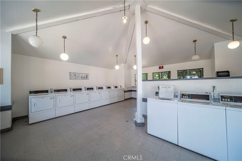 2323 Huntington Street 907