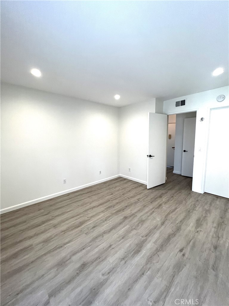 2323 Huntington Street 907