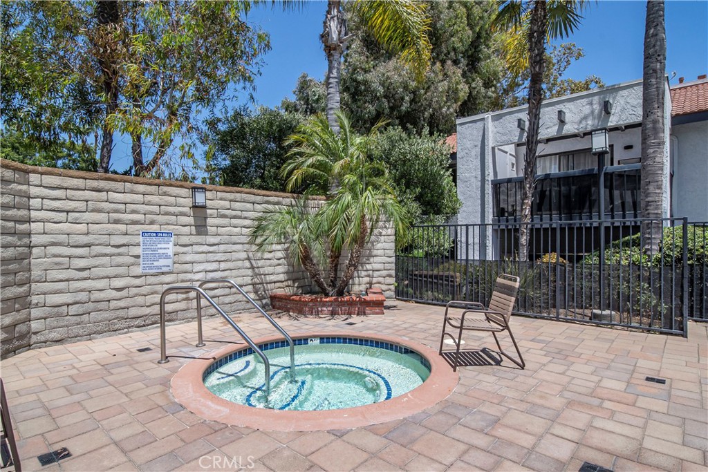 2323 Huntington Street 907