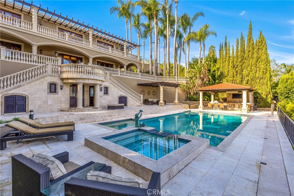 11332 Vista Del Lago