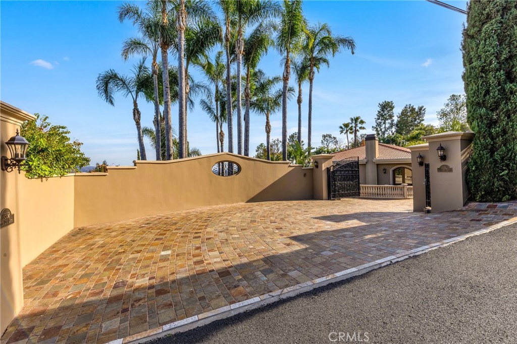 11332 Vista Del Lago