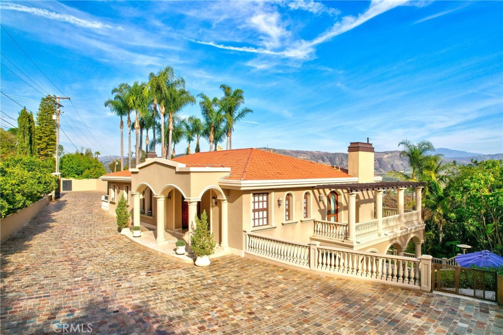 11332 Vista Del Lago