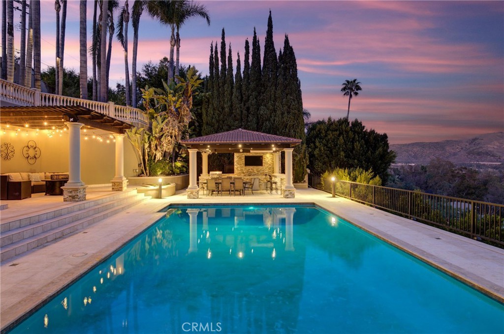 11332 Vista Del Lago