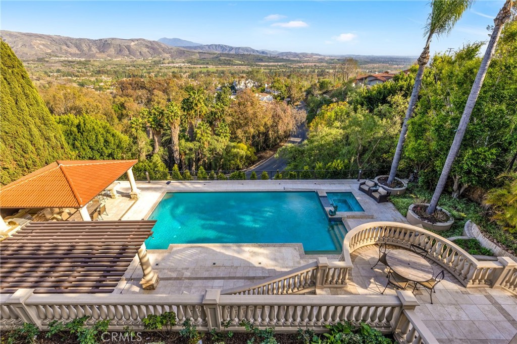 11332 Vista Del Lago