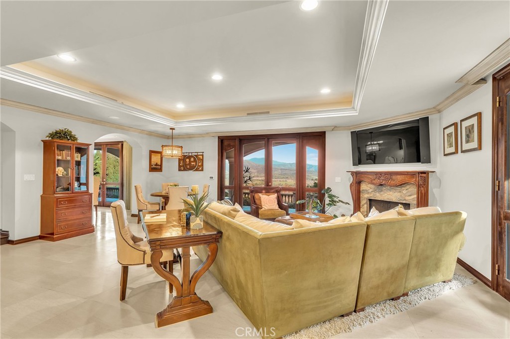 11332 Vista Del Lago