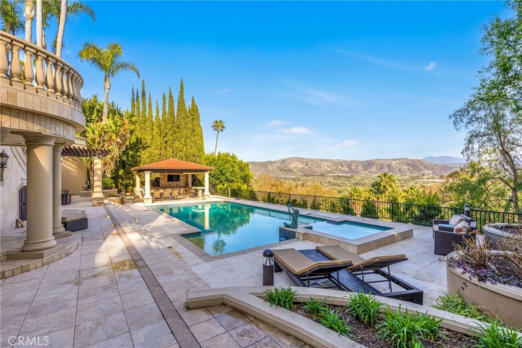 11332 Vista Del Lago