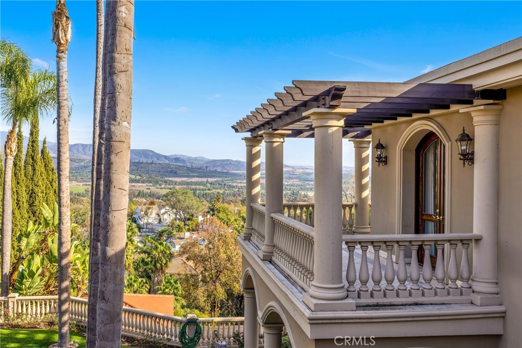 11332 Vista Del Lago