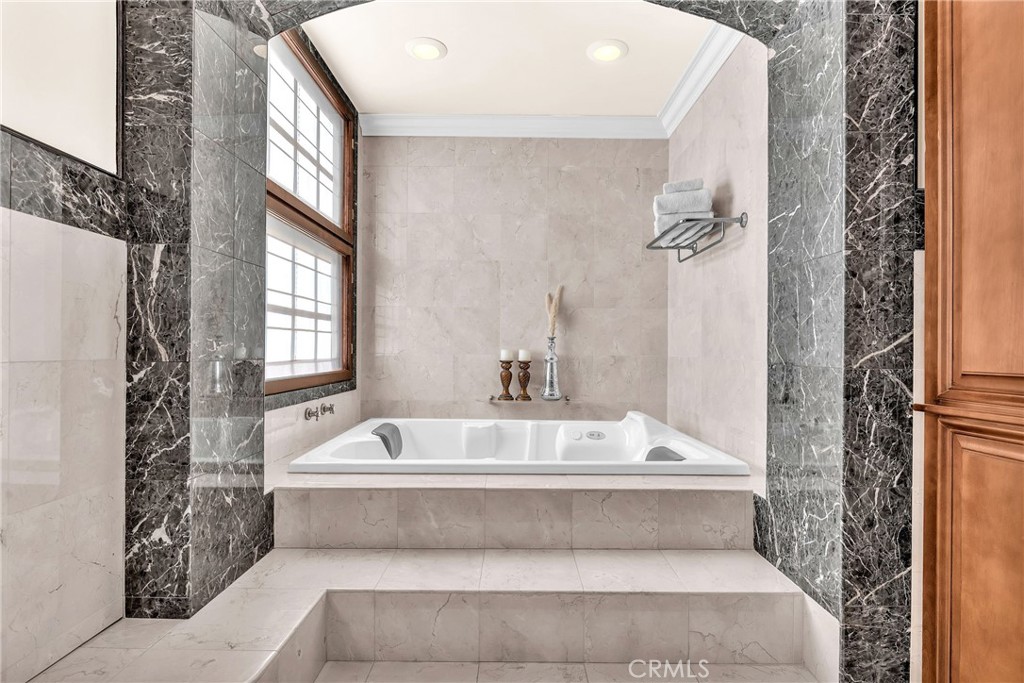 11332 Vista Del Lago