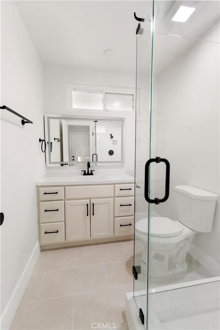 13711 Farmington Road