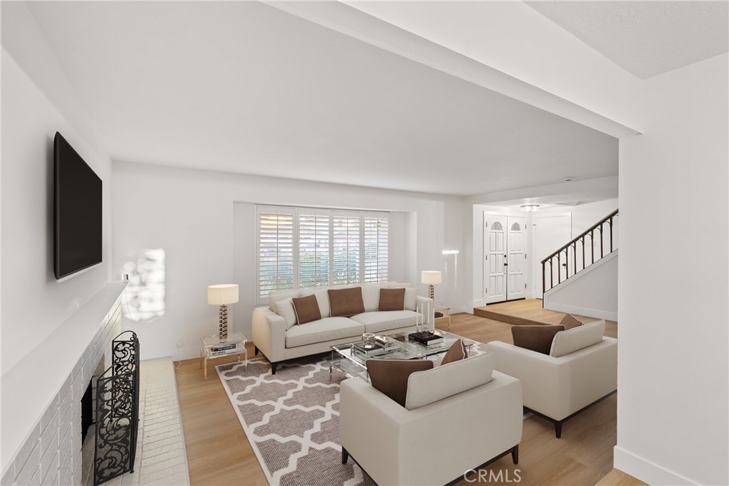 13711 Farmington Road