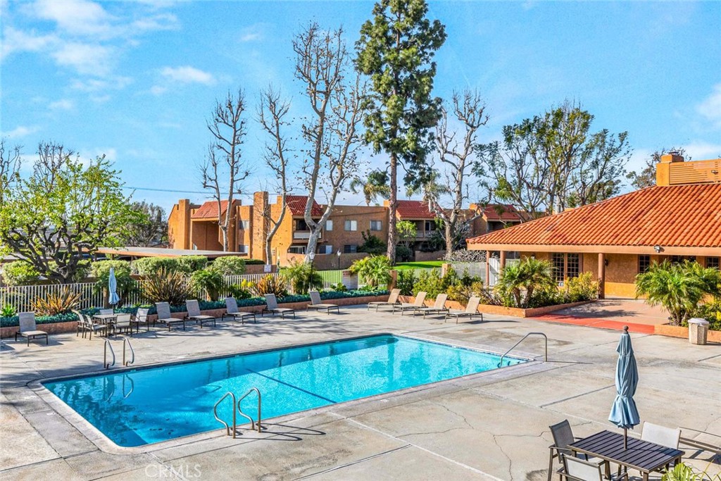 6600 Warner Avenue 69