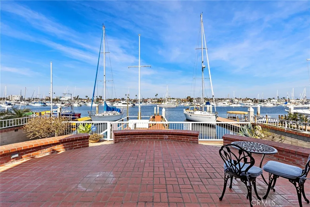 1436 W Bay Avenue