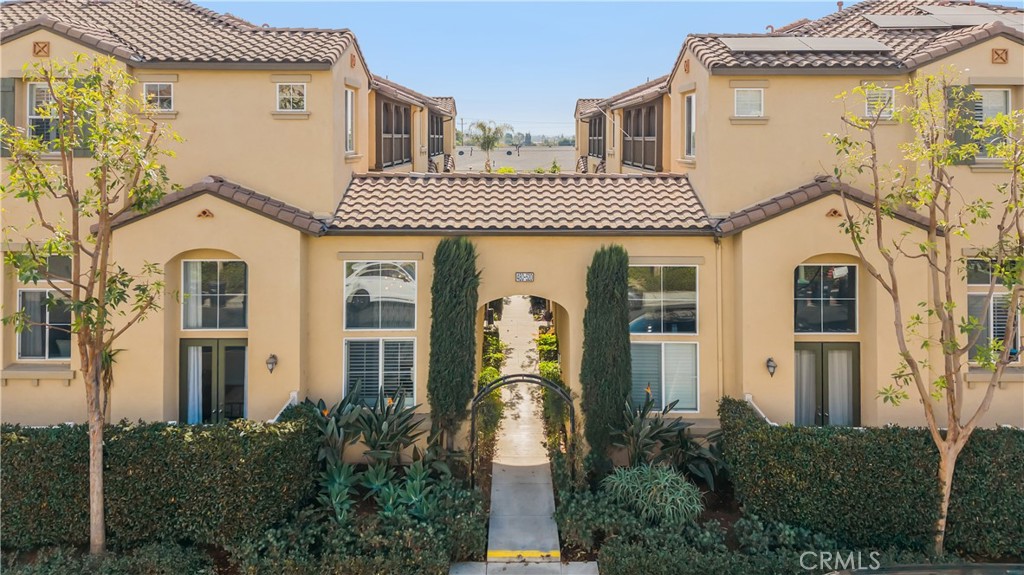 496 W Linden Drive