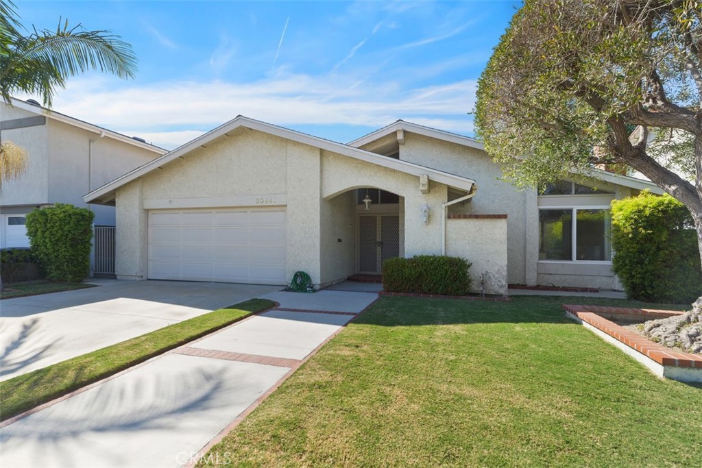 20441 Whitetree Circle