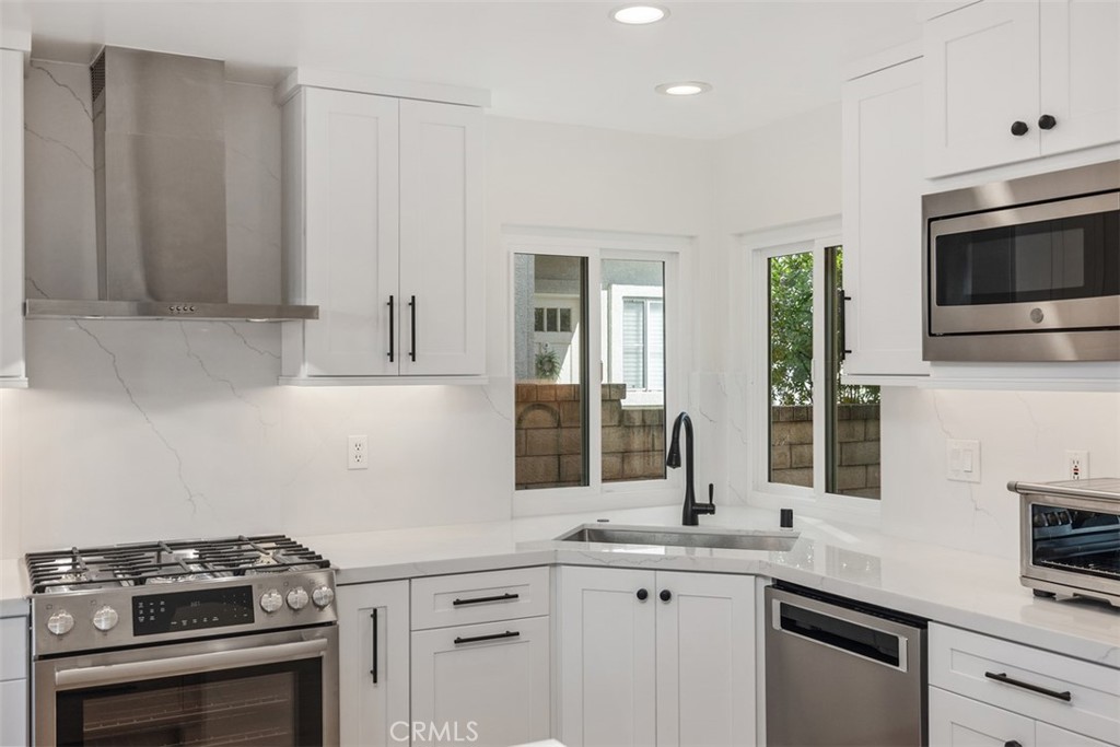 27841 Avenida Armijo