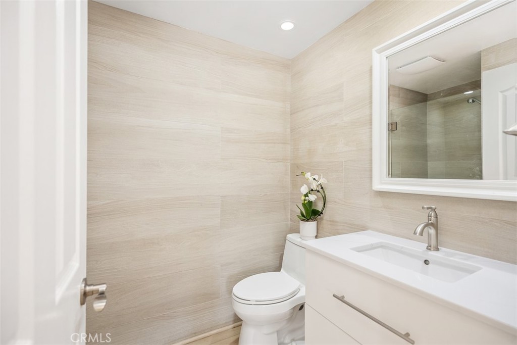 27841 Avenida Armijo