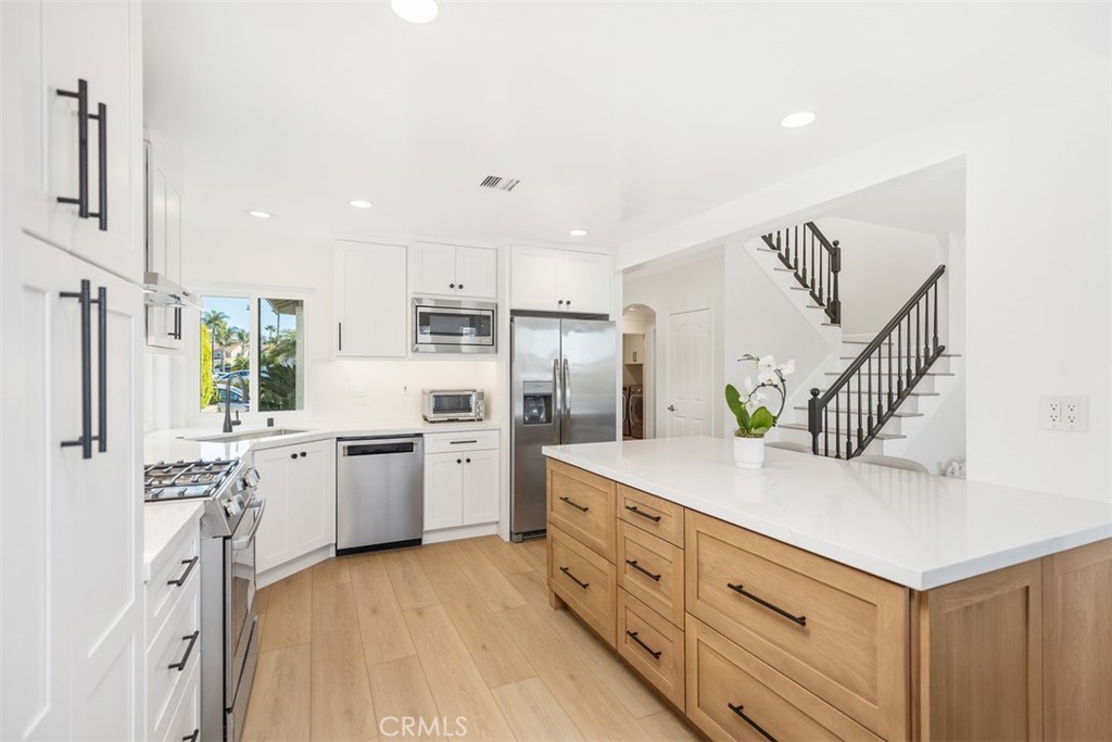 27841 Avenida Armijo