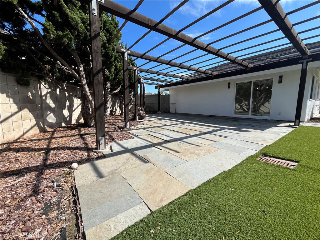 20021 Colgate Circle