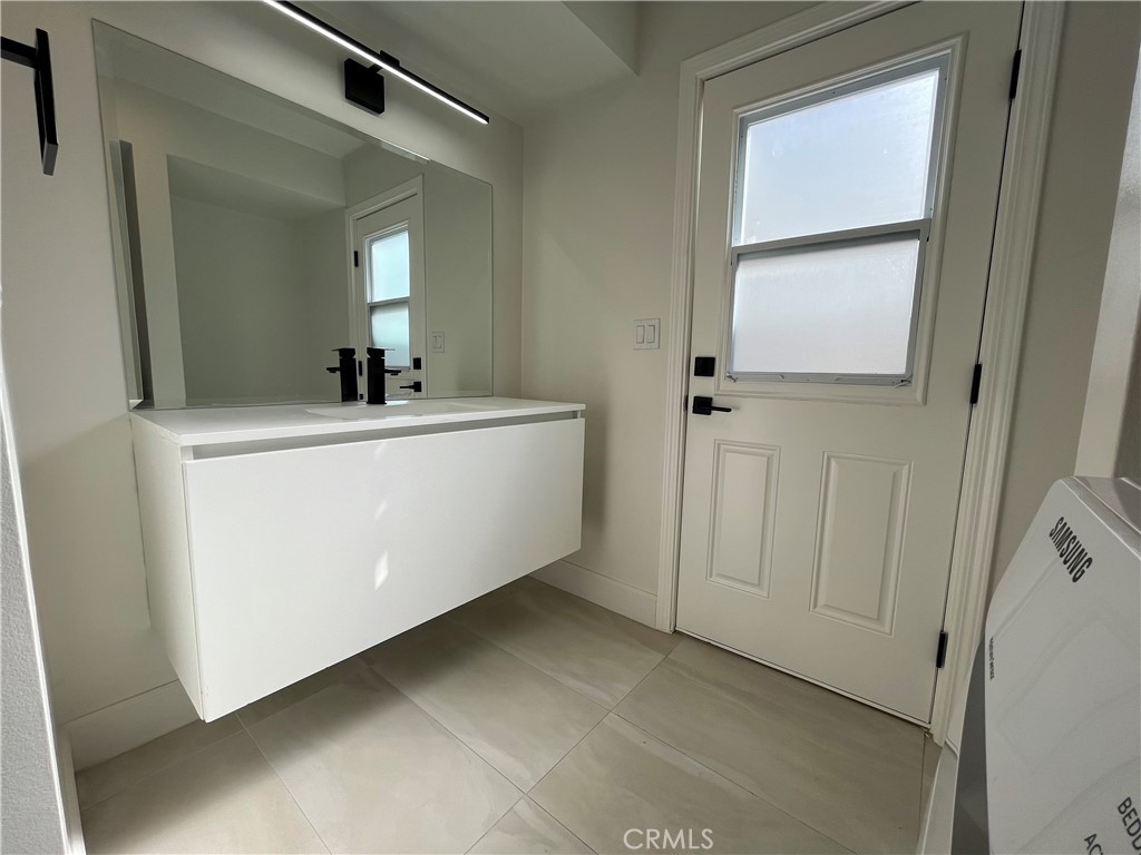 20021 Colgate Circle