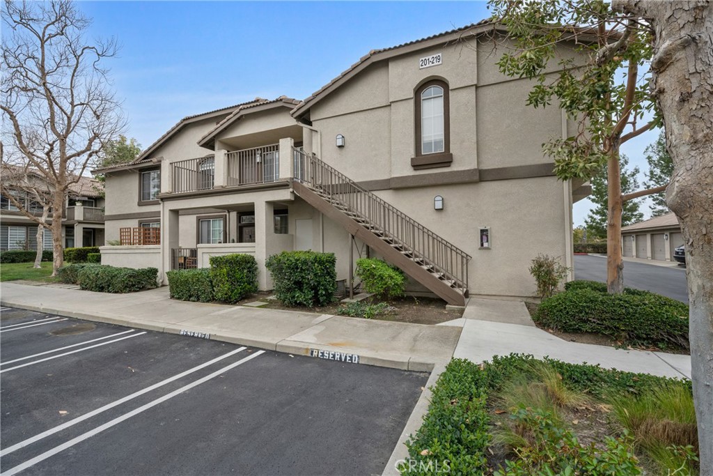 219 Chaumont Circle