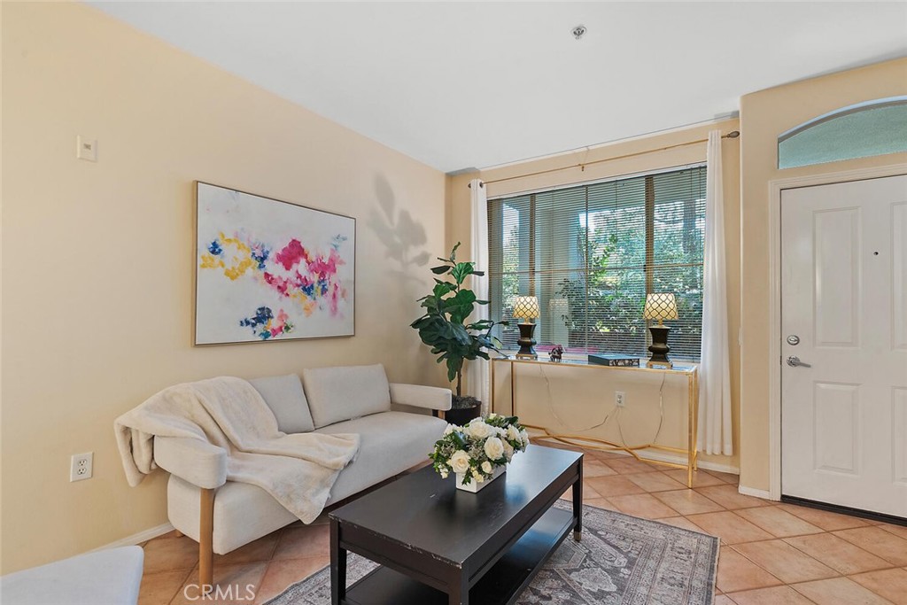 1703 Solvay Aisle 106