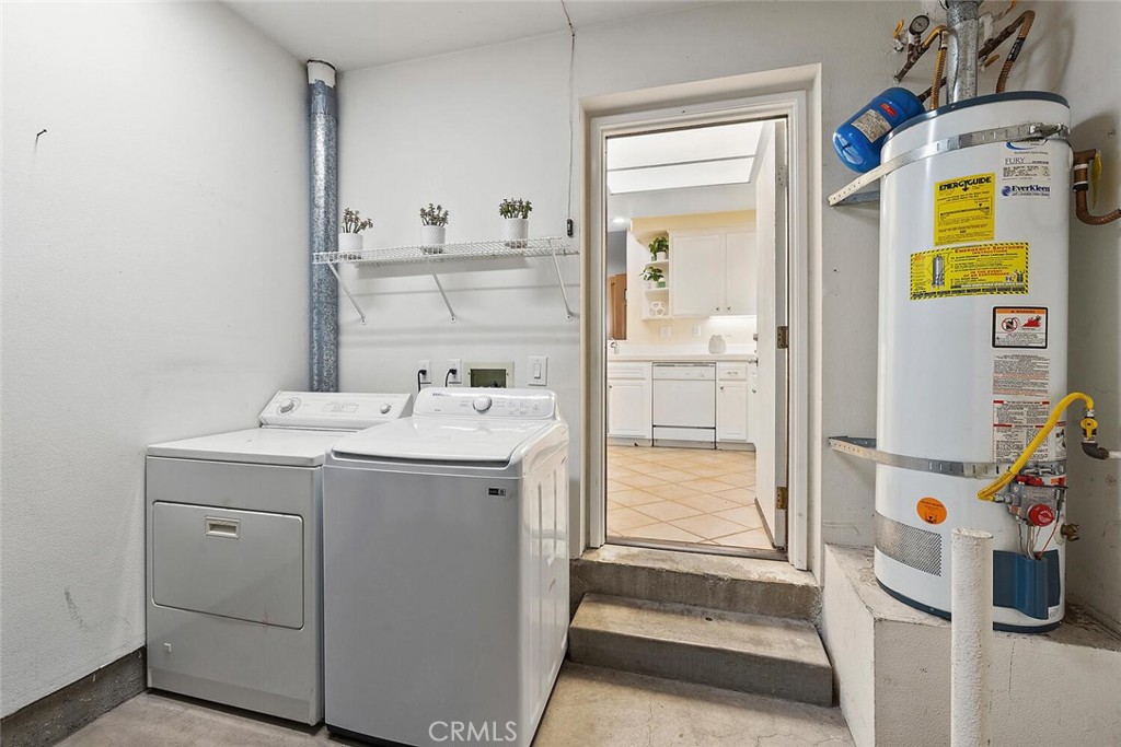 1703 Solvay Aisle 106