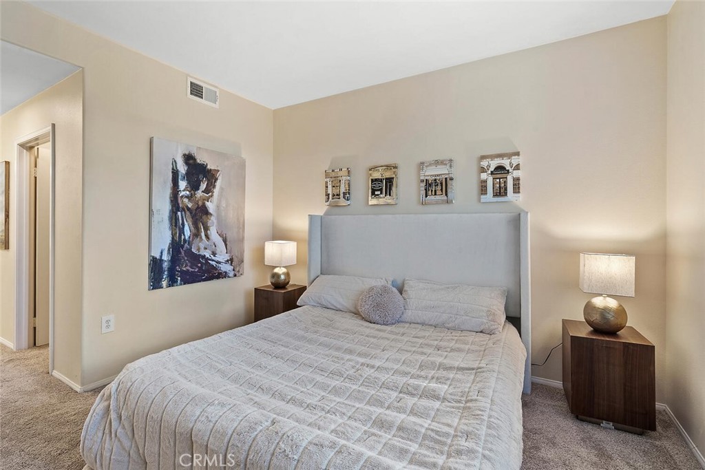 1703 Solvay Aisle 106