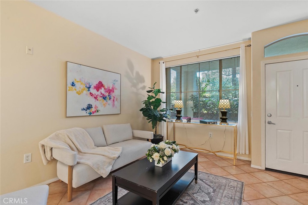 1703 Solvay Aisle 106