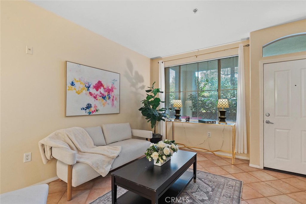 1703 Solvay Aisle 106