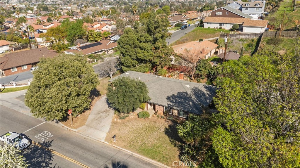 5430 Avenue Juan Bautista