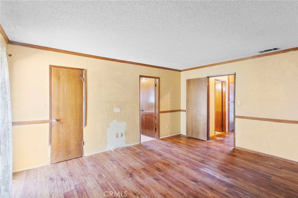 5430 Avenue Juan Bautista