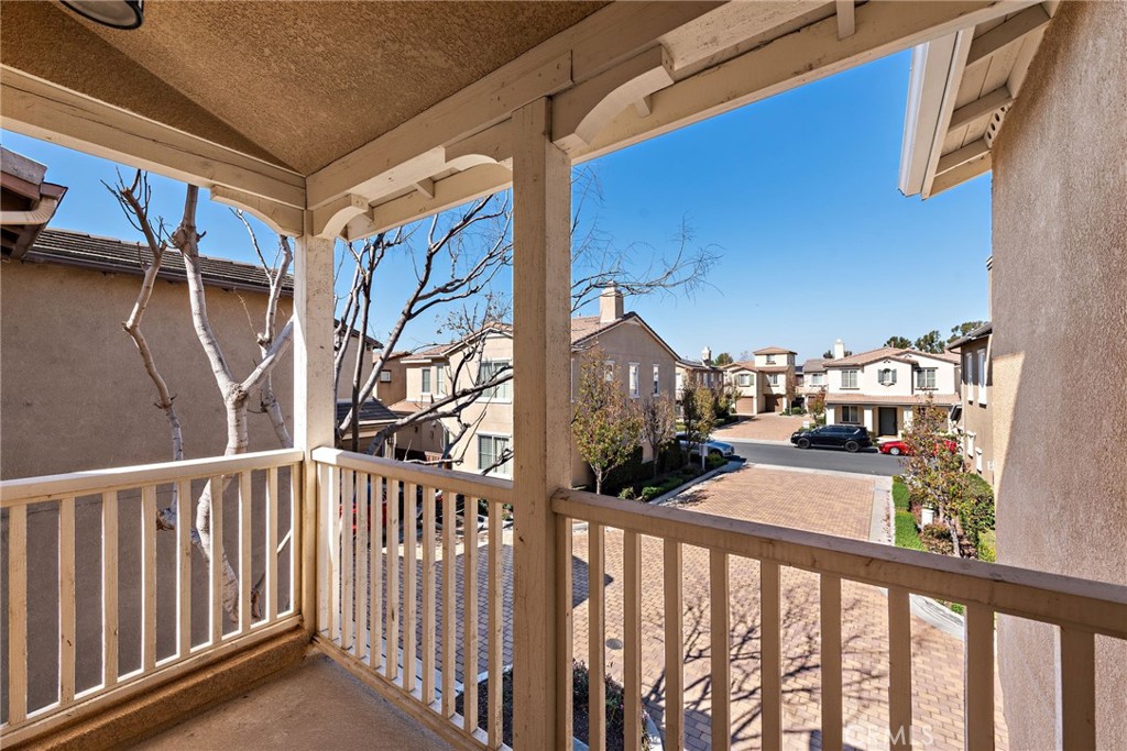 252 W Pebble Creek Lane