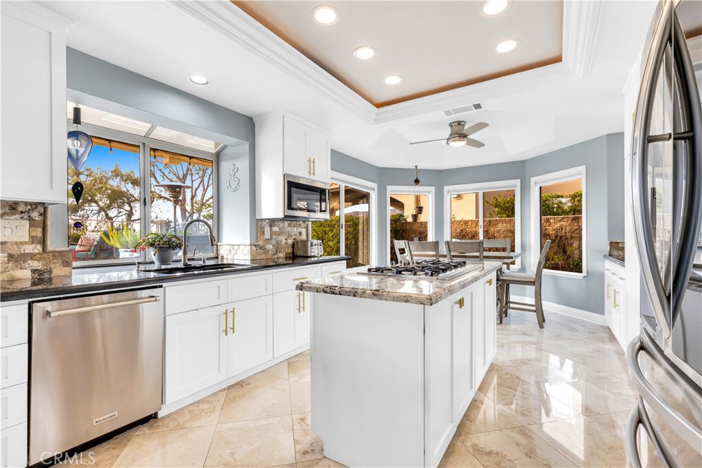 21271 Eastglen Drive